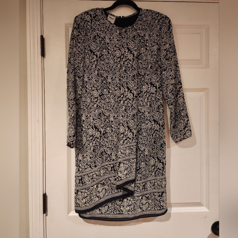 Gigi by Gillian vintage black and white floral long sleeve dress Size 10